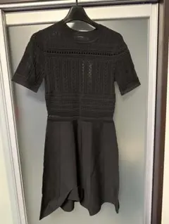 新品　ZARA 半袖ワンピース　ブラック