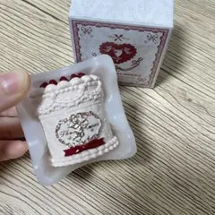 Item thumbnail for item 52d2f1fc-f207-421f-8e8a-066a99bc23aa