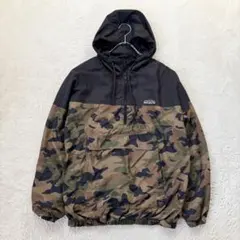 クリス 様専用　k3292　ベルシュカ/M/緑黒/迷彩/アノラックパーカーのサムネイル