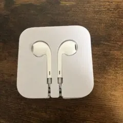 Apple 純正　ホワイト 有線イヤホン