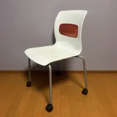 2025年最新】kokuyoスタッキングチェアーの人気アイテム - メルカリ