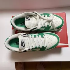Nike Dunk Low グリーン/ホワイト/ブラック