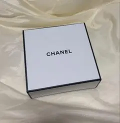 CHANEL ギフトボックス マグネットタイプ