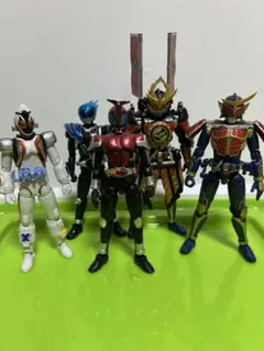 仮面ライダーフィギュア 고장·부품용 묶음 판매