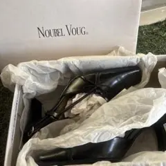 Noubel Voug ブラック ハイヒール 23.5cmのサムネイル