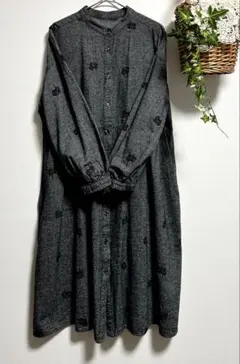 美品＊花柄刺繍ゆったりワンピース　サマンサモスモスお好きな方も