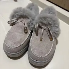 ファー付きスエード調スリッポン グレー