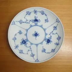 ロイヤルコペンハーゲン ブルーエレメンツボウル13cm - メルカリ