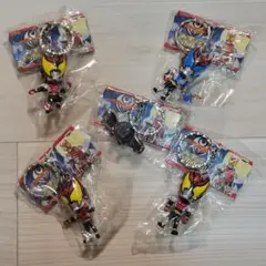 仮面ライダー　キバ　フィギュアキーホルダー　全５種セット　BANPRESTO