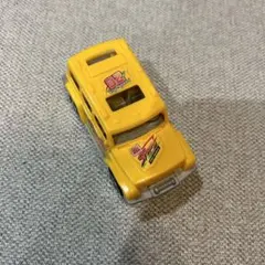 車のおもちゃ