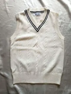 Dressage スクールベスト 　ホワイト　140