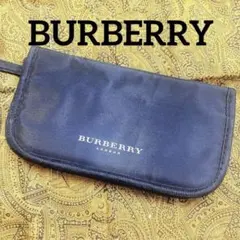 BURBERRY LONDON ノバチェック ブラックポーチ