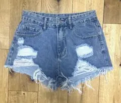 ダメージデニム ショートパンツ 切りっぱなし ギャル 新品未使用のサムネイル