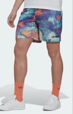アディダス　ハーフパンツ　ショートパンツ　Mサイズのサムネイル