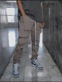 美品　タグ付き　mnml カーゴパンツ drop crotch cargoのサムネイル