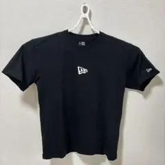 【定番】ニューエラ センターロゴ Tシャツ L 黒 フラッグロゴ 袖刺繍あり