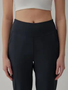 美品 アンダール andar ジョガーフィット レギンス2サイズ ヨガピラティス