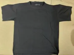 無印良品　Tシャツ