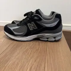 極美品　ニューバランス 2002R New Balance ブラック/グレー