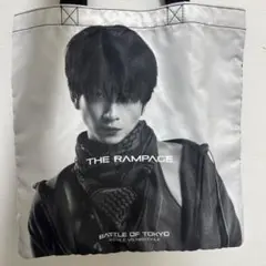 BATTLE OF TOKYO フォトトートバッグ 長谷川慎