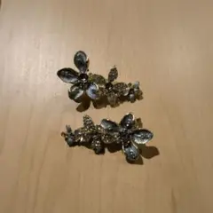 花モチーフ ヘアクリップ 2個セット