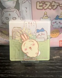 ちいかわ　うさぎ　アクリルシーンクリップ