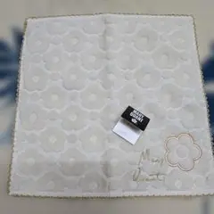 Item thumbnail for item 44261cd7-6434-4f8e-bb50-cbef93578ca9