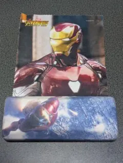 MARVEL アベンジャーズ アイアンマン メガネケース メガネ拭きセット