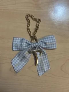 Maison de FLEUR イニシャルチャーム T 柏高島屋限定 水色