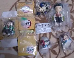 【未開封】鬼滅の刃　フィギュア（竈門炭治郎など）