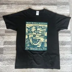 マンウィズ ライブTシャツ The world’s on fireのサムネイル