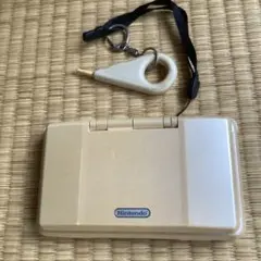 Nintendo DS 本体 初代　ACアダプタ　タッチペン　ストラップ付き