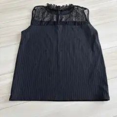 ブラックノースリーブストライプトップス