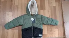 ボア裏地付きオリーブグリーンジャケット