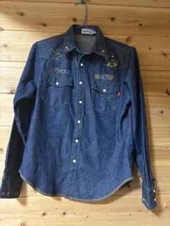 刺繍入りデニムシャツ MKI HOUSE大人用Mサイズ
