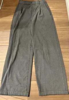 UNIQLO Ws タックワイドパンツ XS グレー