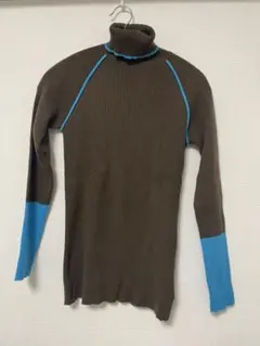 タートルネック ニット
