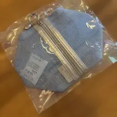 hince メッシュポーチ ライトブルー　新品　非売品のサムネイル