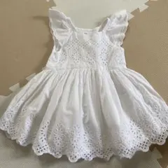 baby GAP 刺繍入りホワイトワンピース 18-24ヶ月
