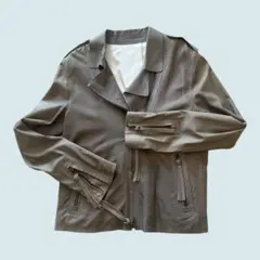 Item thumbnail for item ade61603-0748-4c49-ba00-80588960404d