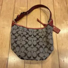 Item thumbnail for item 79391b40-4ac0-4a6f-aa54-0e2540eaba05