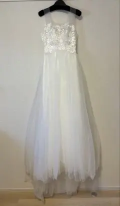 ウェディングドレス　ロングトレーン　5号