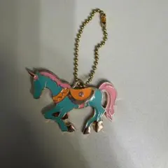 青山デカーボ　ユニコーン缶 チャーム