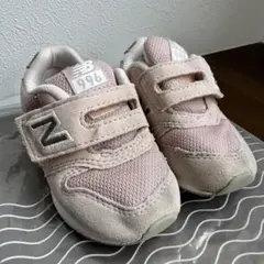 new balance 996 ピンク スニーカー　子供　靴