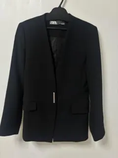 ZARA ノーカラージャケット　レディース　 黒　M
