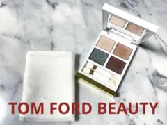 新品同様☆TOMFORD BEAUTY☆ソレイユ　アイカラー　クォード01