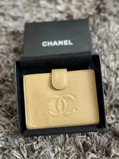 CHANEL キャビアスキン　コンパクトウォレット　ベージュ