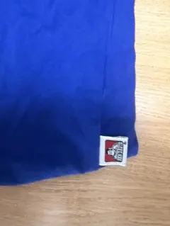 メルカリ　Tシャツ