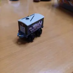 Item thumbnail for item cd796a8f-dc2c-46d0-ad17-276b24b6c739