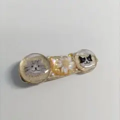 No.1926。猫さん(レジンヘアクリップ)
